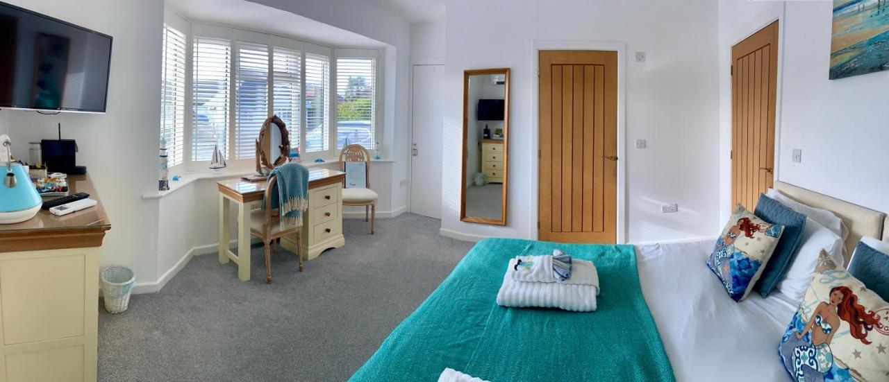 Avon Beach Bed & Breakfast Христчёрч Экстерьер фото